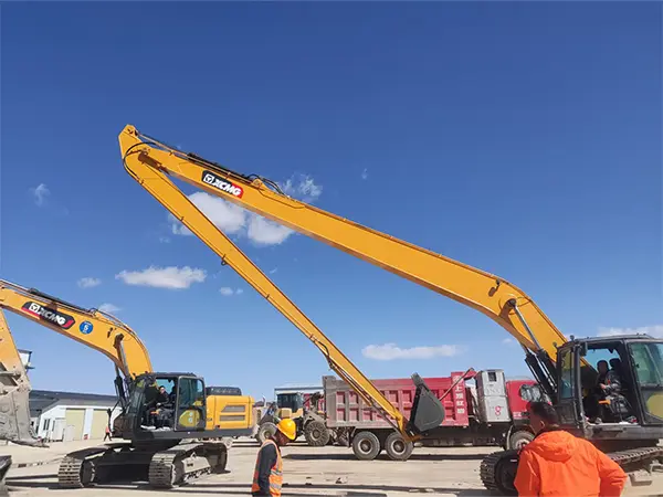 Le “braccia d'acciaio” che sfondano i limiti del lavoro
